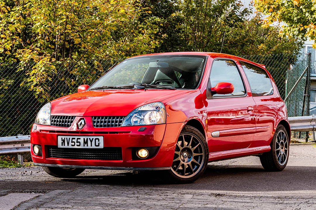 2005 Renault Clio 2nd Gen - Image 2 of 31