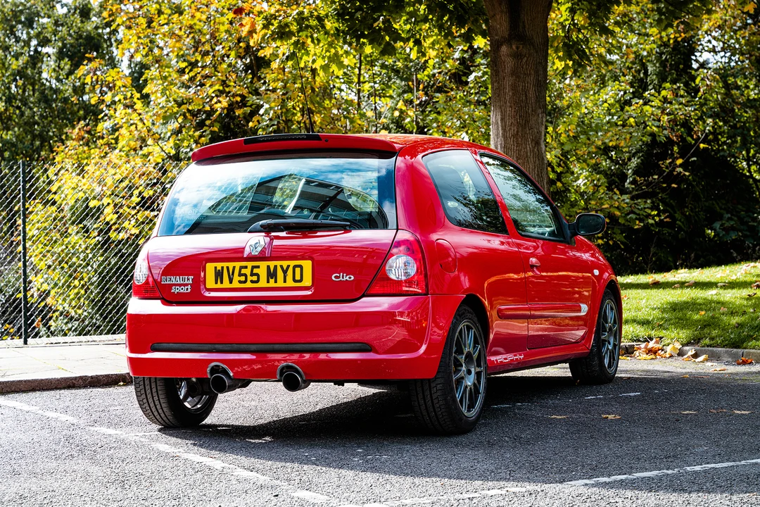2005 Renault Clio 2nd Gen - Image 8 of 31