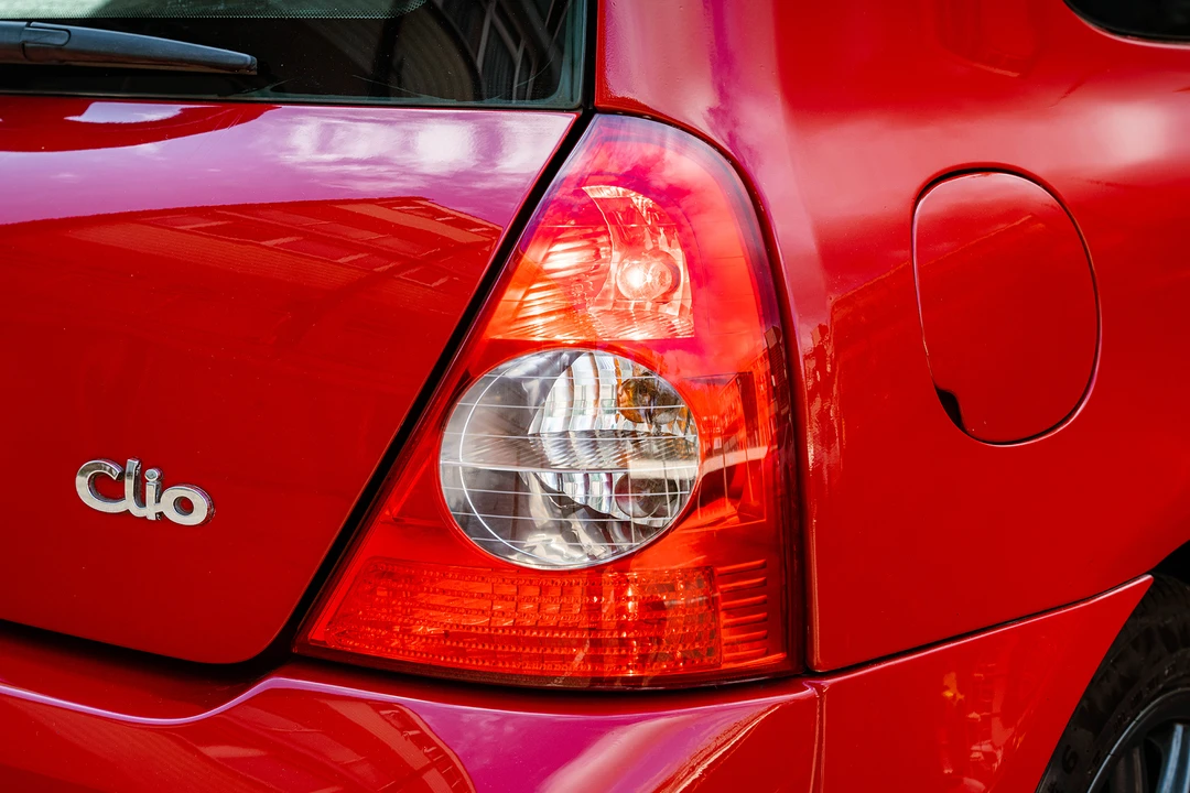 2005 Renault Clio 2nd Gen - Image 25 of 31