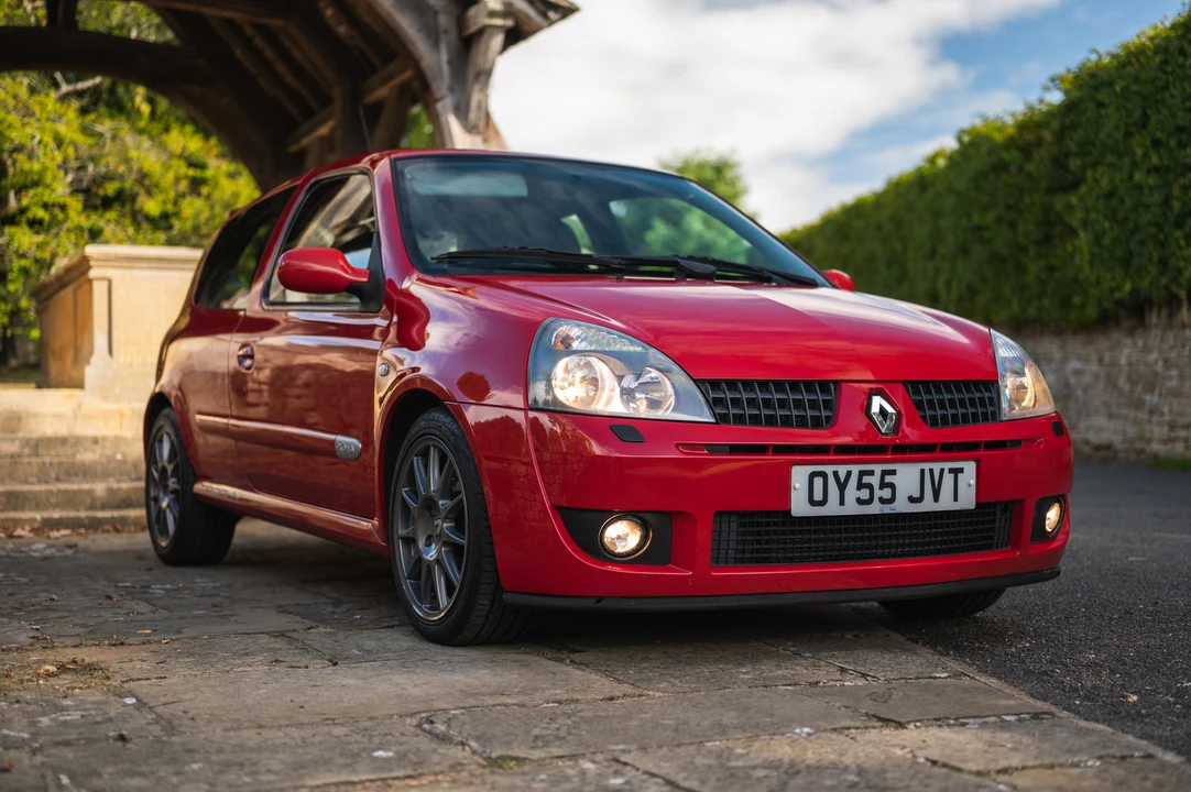 2005 Renault Clio 2nd Gen - Image 15 of 31