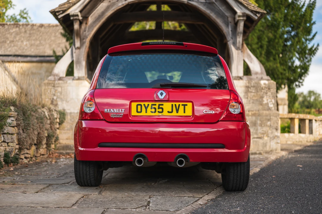 2005 Renault Clio 2nd Gen - Image 9 of 31