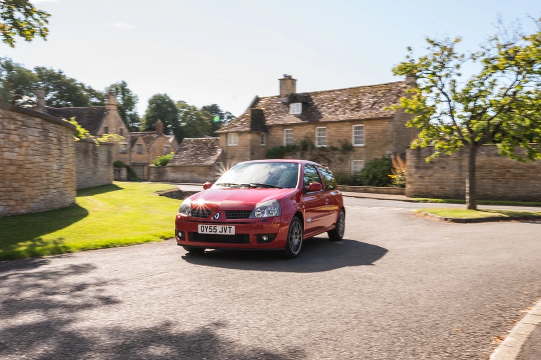2005 Renault Clio 2nd Gen - Image 5 of 31