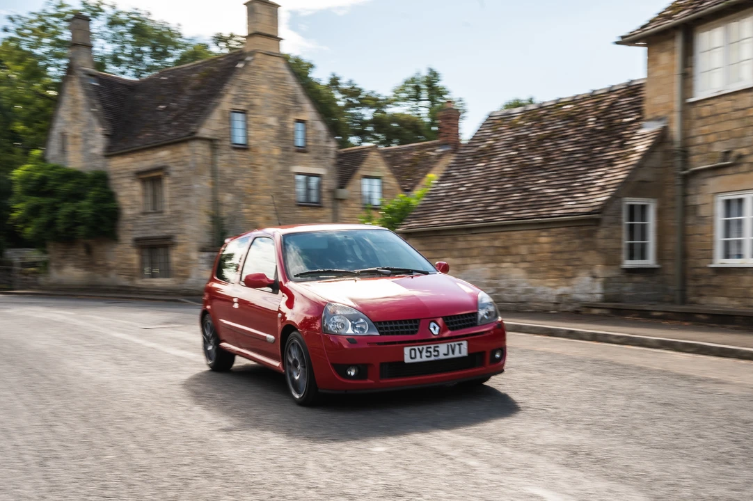 2005 Renault Clio 2nd Gen - Image 4 of 31