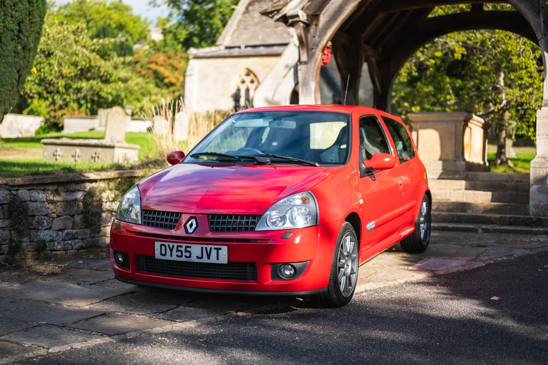 2005 Renault Clio 2nd Gen - Image 11 of 31