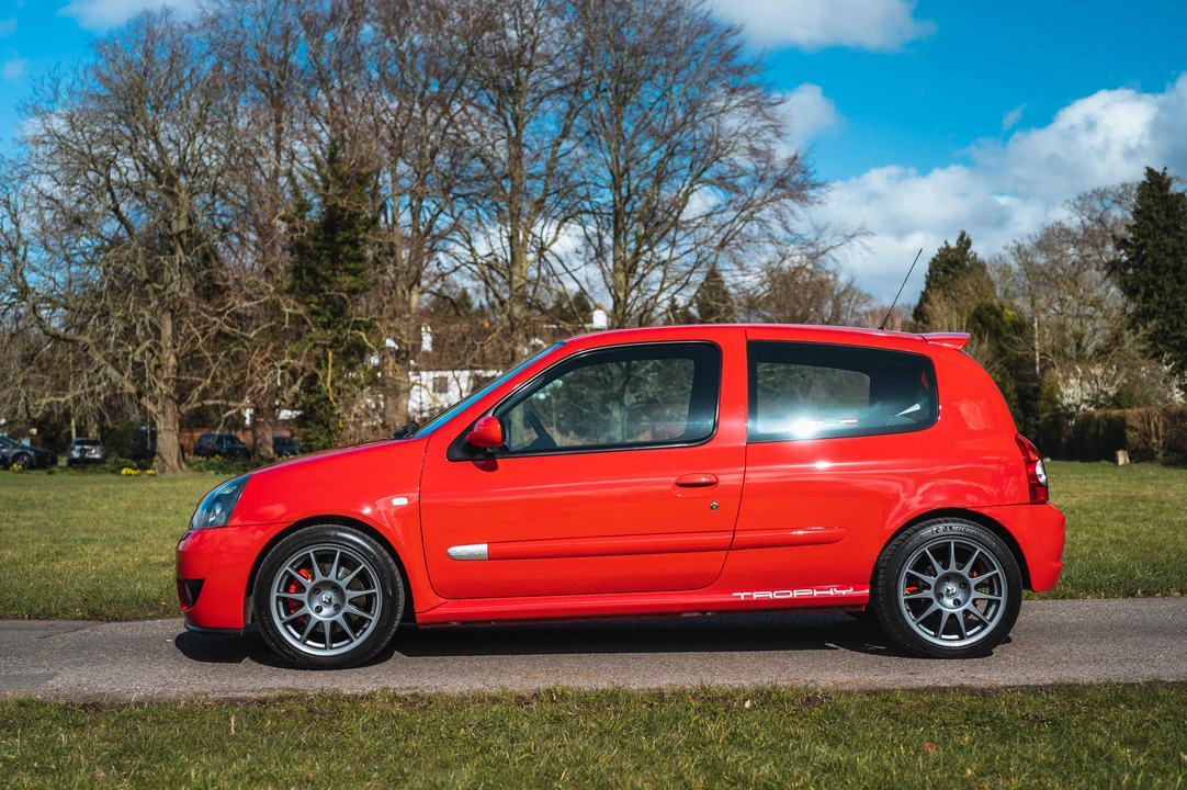2005 Renault Clio 2nd Gen - Image 9 of 31