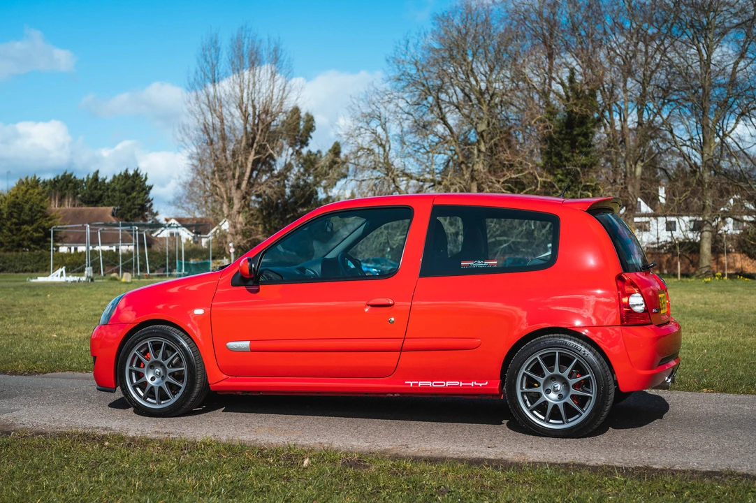 2005 Renault Clio 2nd Gen - Image 10 of 31