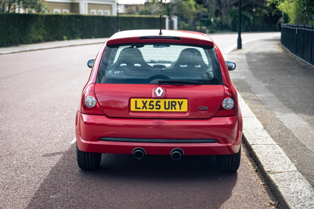 2005 Renault Clio 2nd Gen - Image 12 of 31
