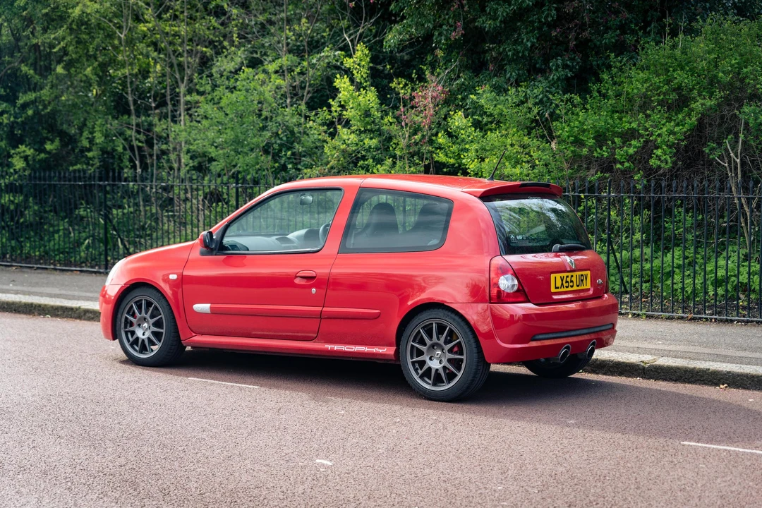 2005 Renault Clio 2nd Gen - Image 14 of 31