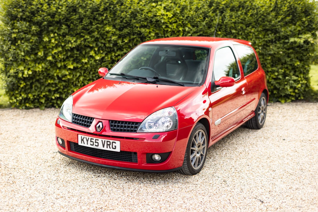 2005 Renault Clio 2nd Gen - Image 12 of 31