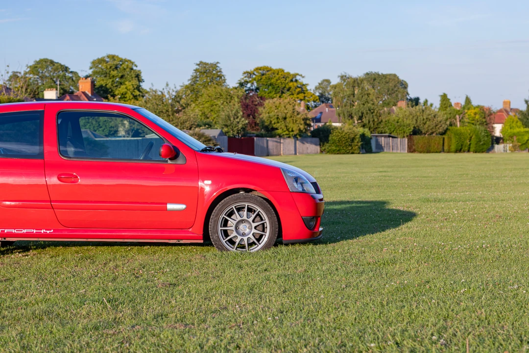 2005 Renault Clio 2nd Gen - Image 10 of 31