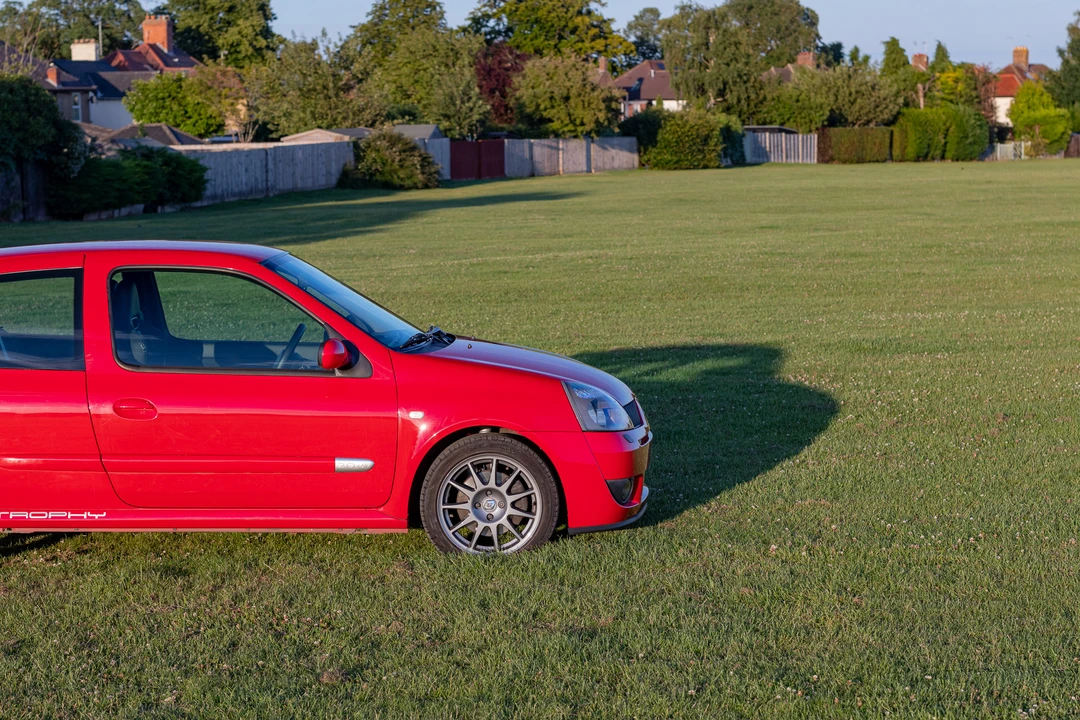 2005 Renault Clio 2nd Gen - Image 11 of 31