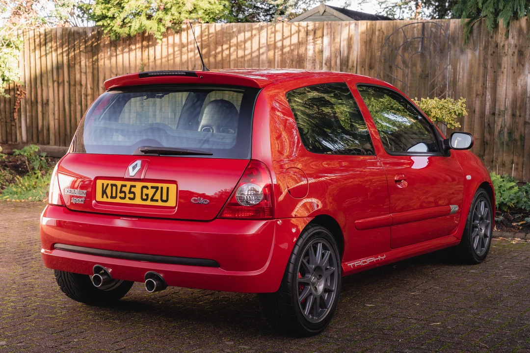 2005 Renault Clio 2nd Gen - Image 16 of 31