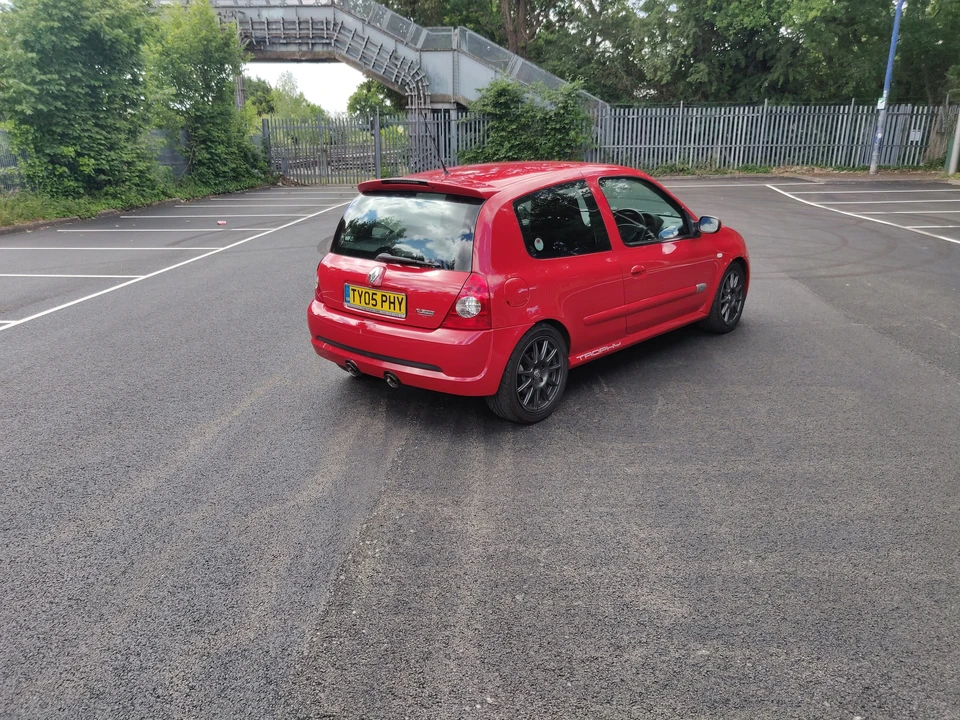 2005 Renault Clio 2nd Gen - Image 9 of 31