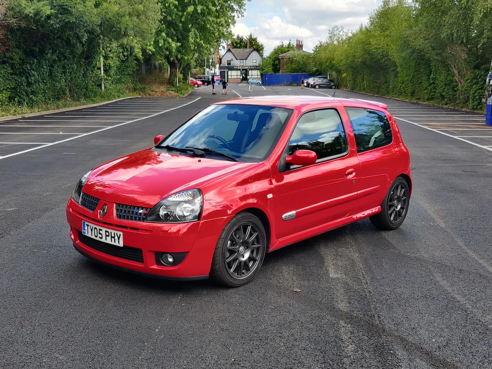 2005 Renault Clio 2nd Gen - Image 2 of 31