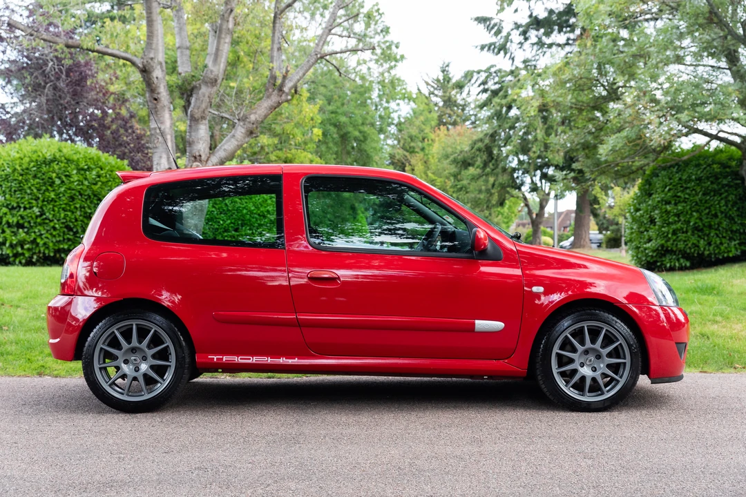 2005 Renault Clio 2nd Gen - Image 13 of 31