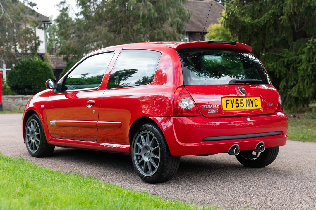 2005 Renault Clio 2nd Gen - Image 16 of 31