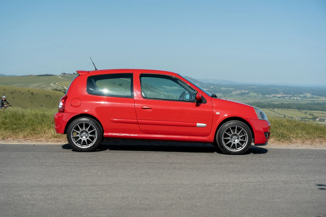 2005 Renault Clio 2nd Gen - Image 17 of 31