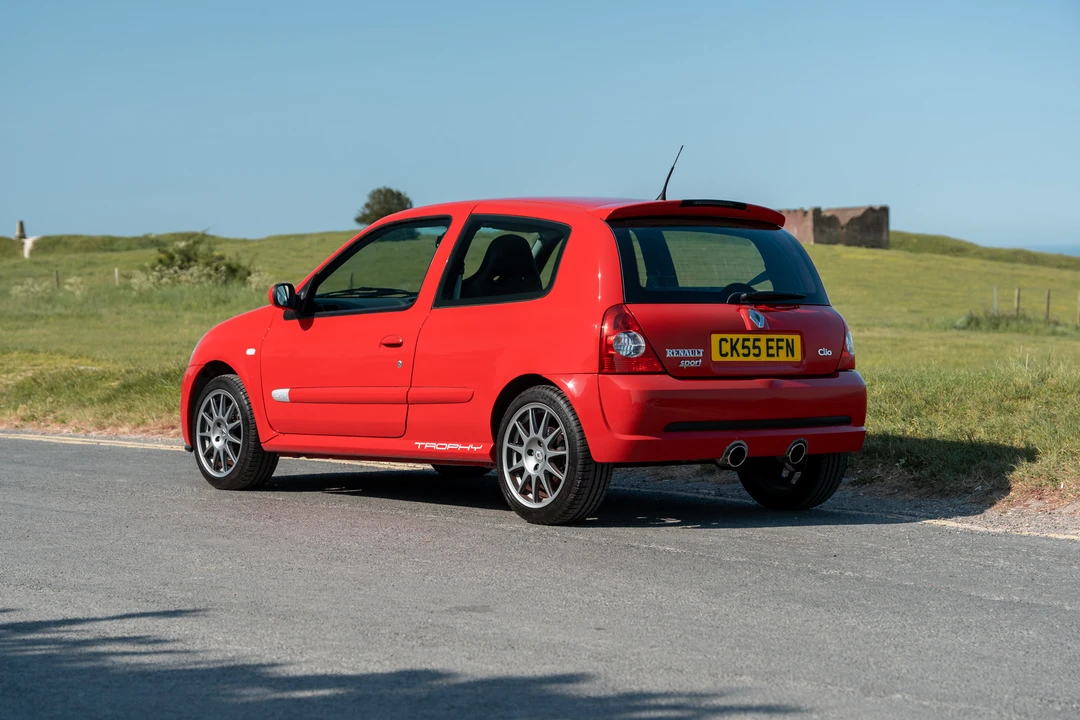 2005 Renault Clio 2nd Gen - Image 14 of 31