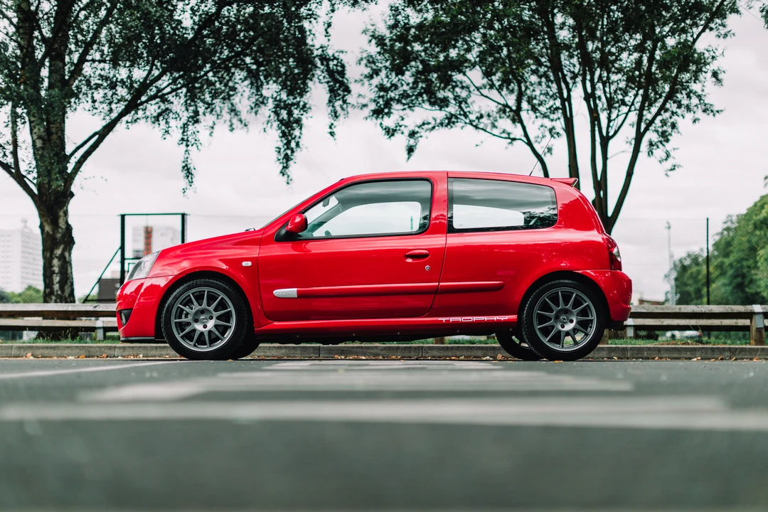 2005 Renault Clio 2nd Gen - Image 9 of 31