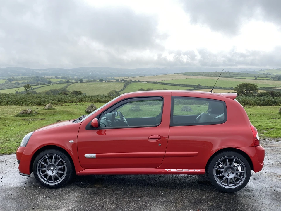 2005 Renault Clio 2nd Gen - Image 12 of 31
