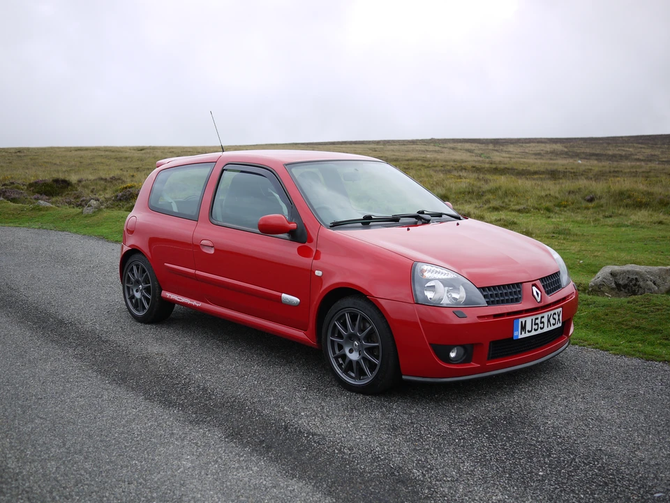 2005 Renault Clio 2nd Gen - Image 11 of 31