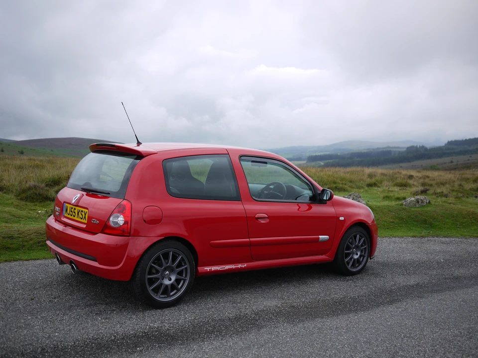 2005 Renault Clio 2nd Gen - Image 10 of 31