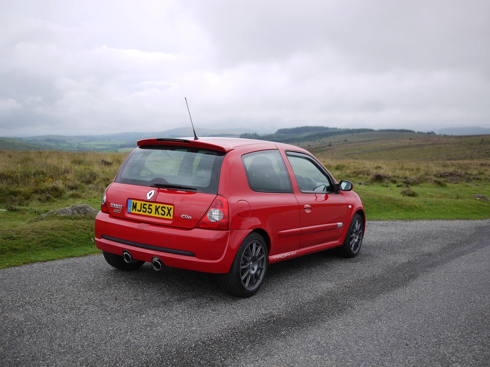 2005 Renault Clio 2nd Gen - Image 8 of 31