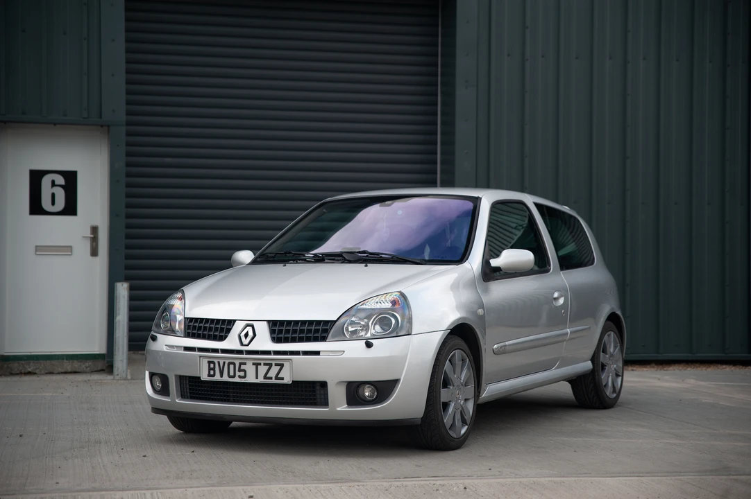 2005 Renault Clio 2nd Gen - Image 18 of 31