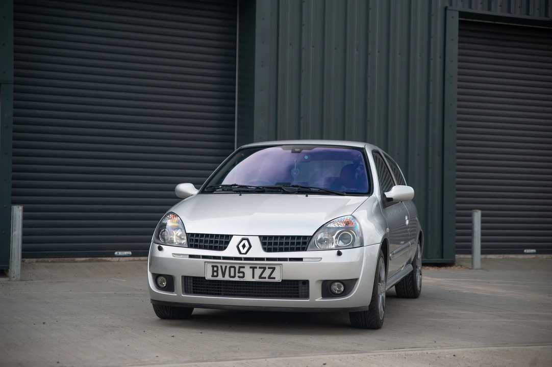 2005 Renault Clio 2nd Gen - Image 19 of 31