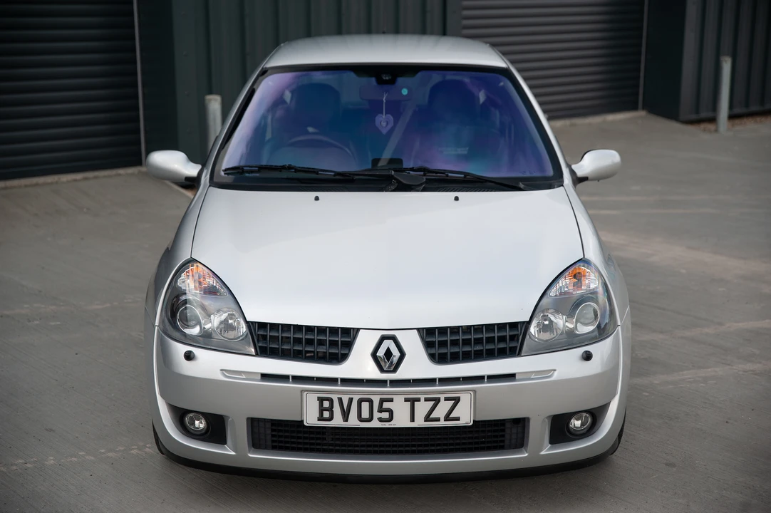 2005 Renault Clio 2nd Gen - Image 9 of 31