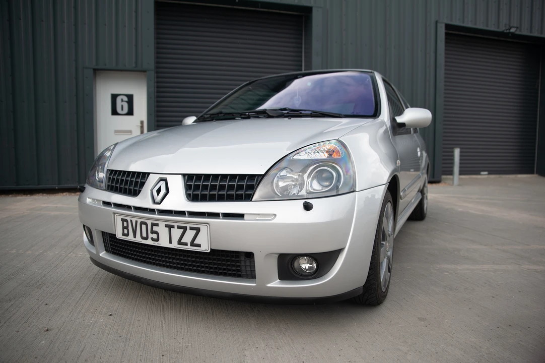 2005 Renault Clio 2nd Gen - Image 10 of 31