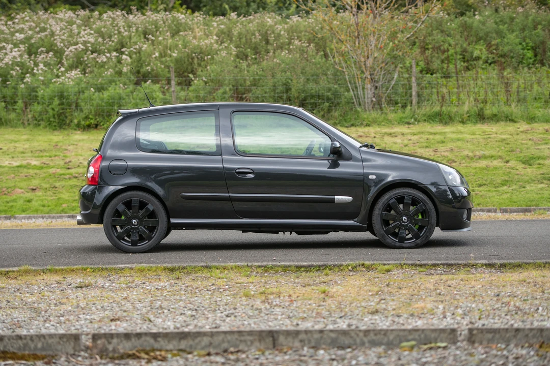 2005 Renault Clio 2nd Gen - Image 14 of 31