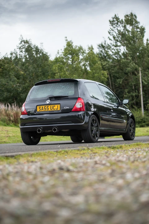 2005 Renault Clio 2nd Gen - Image 16 of 31