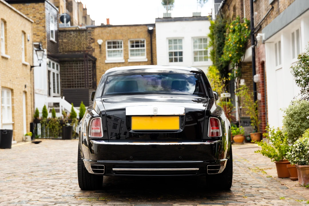 2005 Rolls-Royce Phantom VII - Image 5 of 31