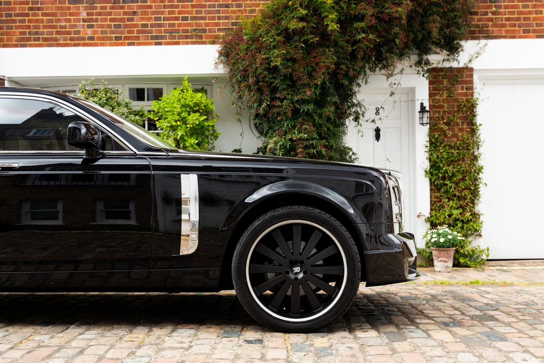 2005 Rolls-Royce Phantom VII - Image 19 of 31