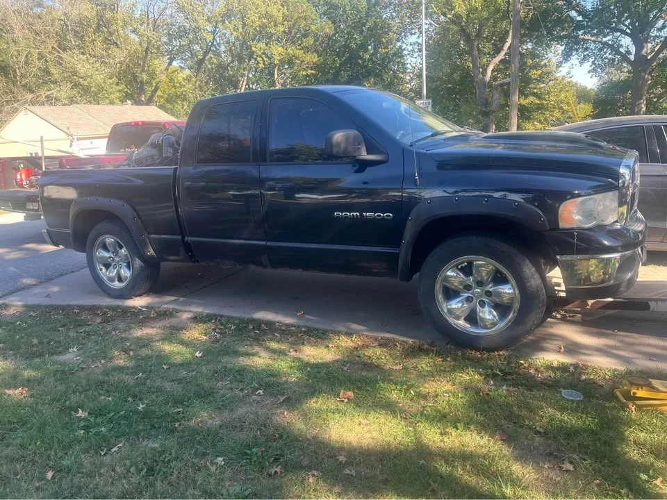 2005 Dodge Ram 3rd Gen - Image 2 of 4