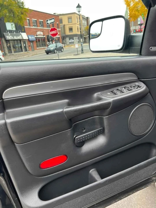 2005 Dodge Ram 3rd Gen - Image 11 of 18