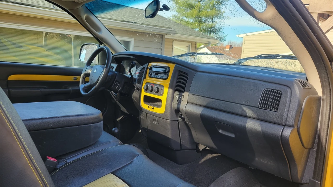 2005 Ram 1500 - Image 13 of 20