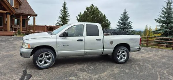 2005 Ram 1500 SLT