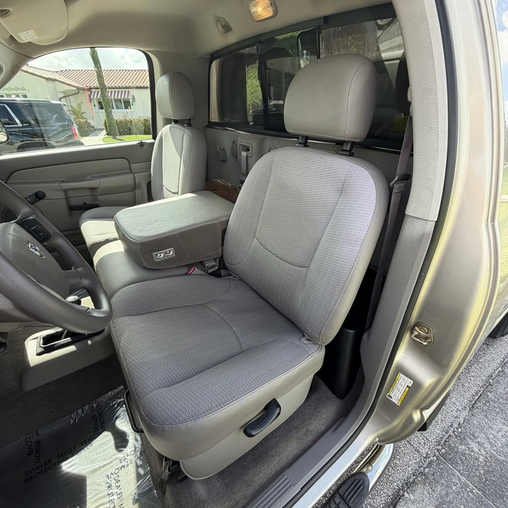 2005 Ram 1500 - Image 17 of 31