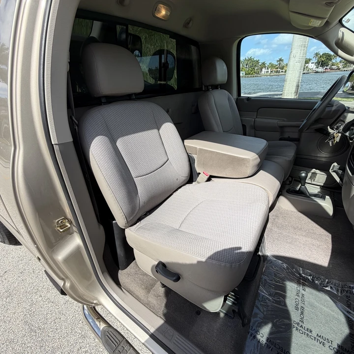 2005 Ram 1500 - Image 15 of 31