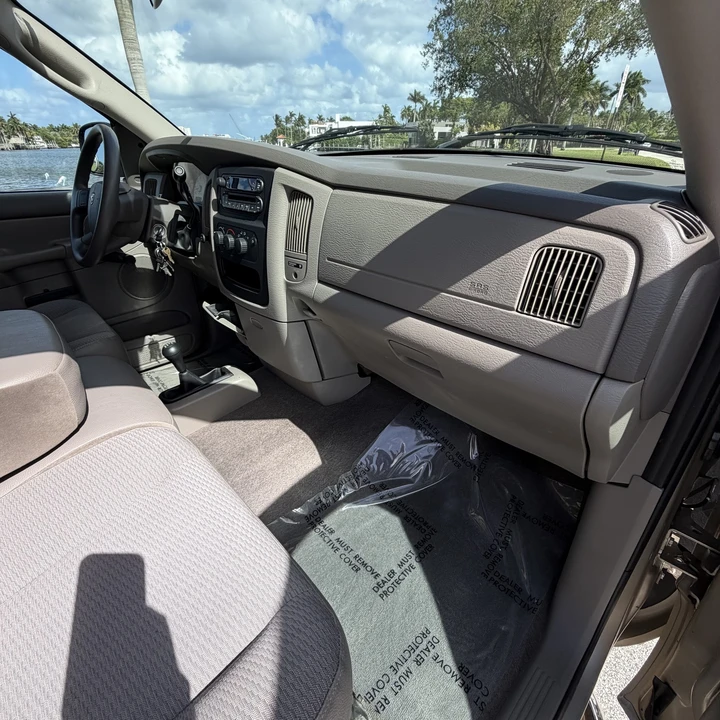 2005 Ram 1500 - Image 16 of 31