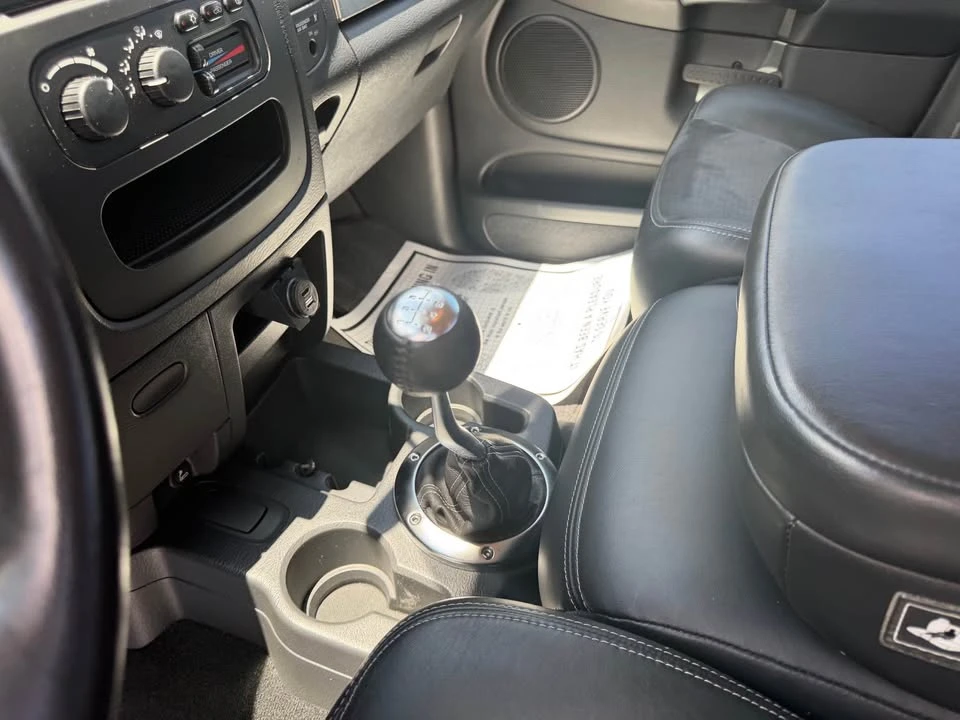 2005 Dodge Ram SRT-10 3rd Gen - Image 11 of 19