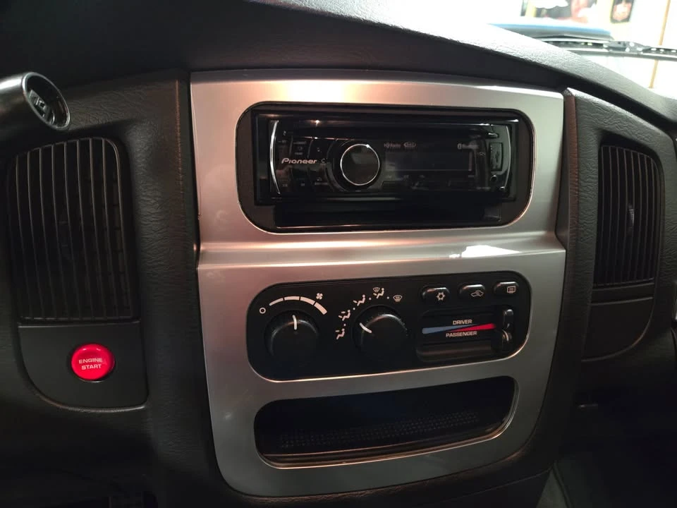 2005 Ram 1500 - Image 14 of 20