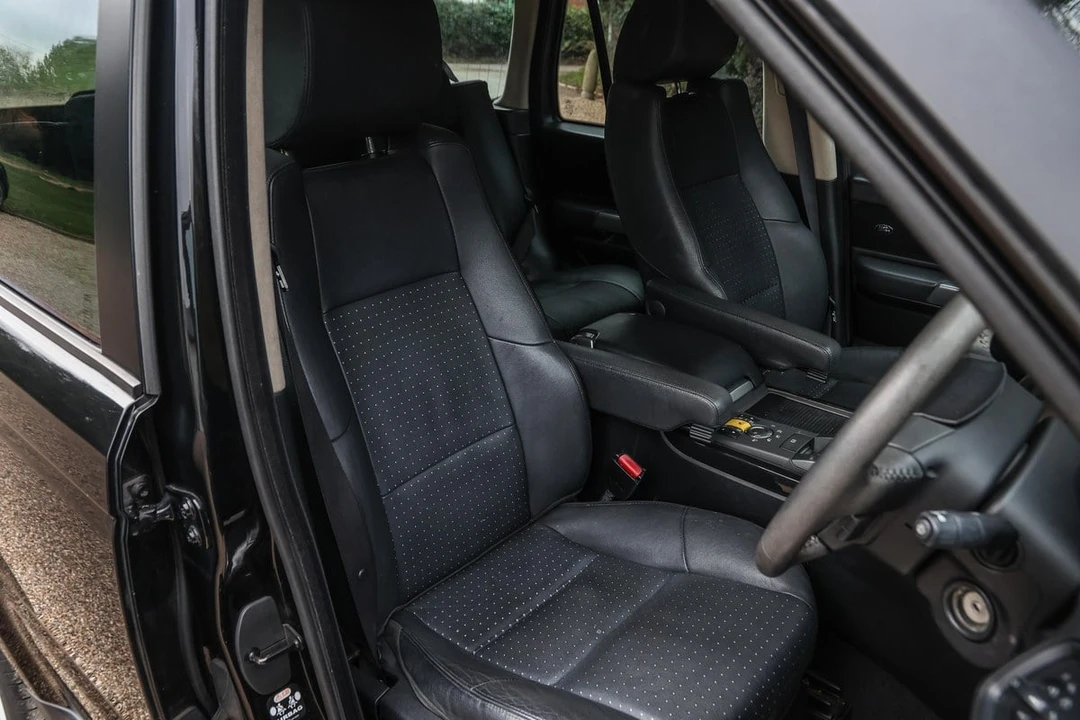 2005 Land Rover Range Rover L322 - Image 15 of 30