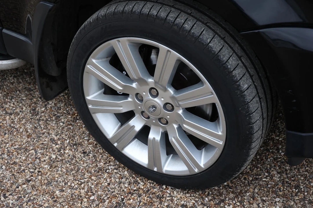 2005 Land Rover Range Rover L322 - Image 12 of 30