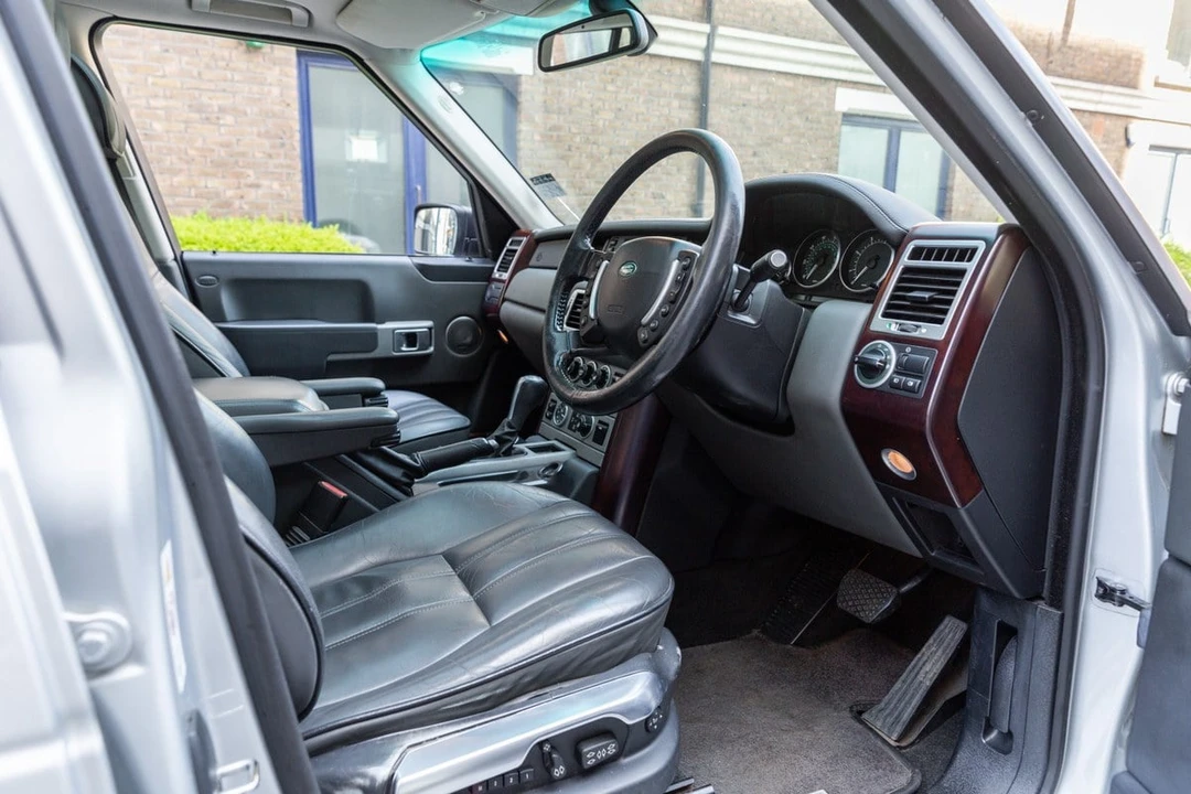 2005 Land Rover Range Rover L322 - Image 5 of 30