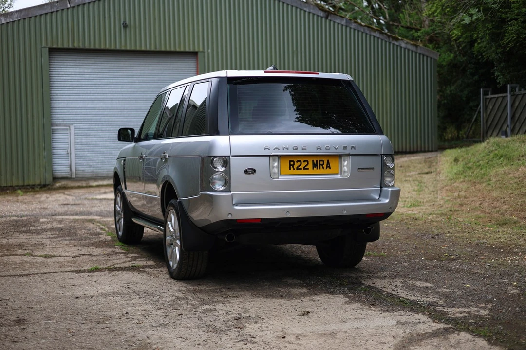 2005 Land Rover Range Rover L322 - Image 12 of 30
