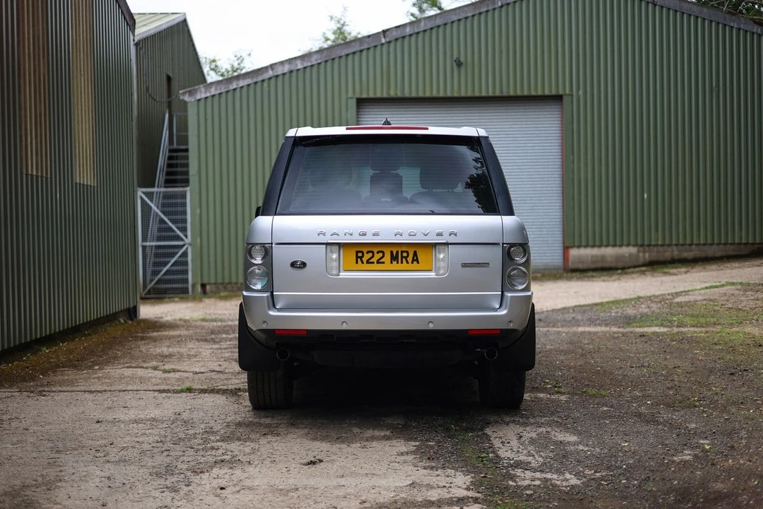 2005 Land Rover Range Rover L322 - Image 10 of 30