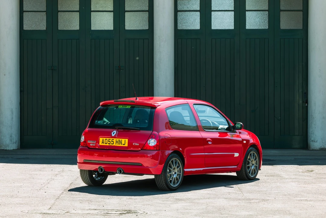 2005 Renault Clio 2nd Gen - Image 24 of 31